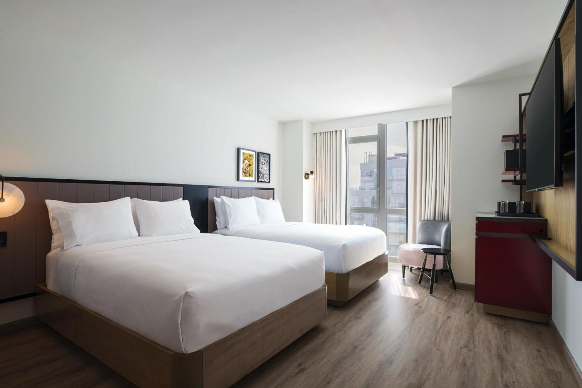 Renaissance Flushing At Tangram Nueva York